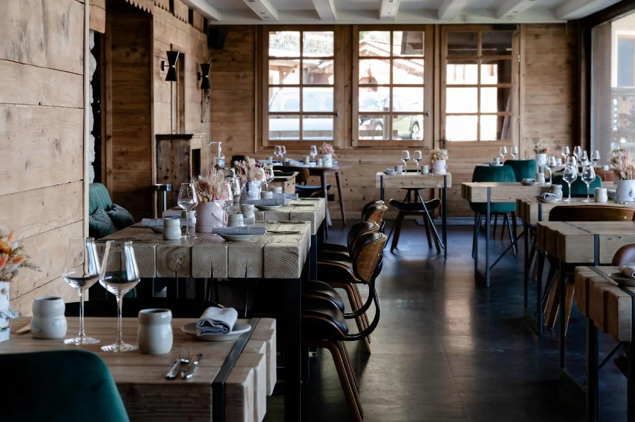 Hotel Les Roches Fleuries Кордон