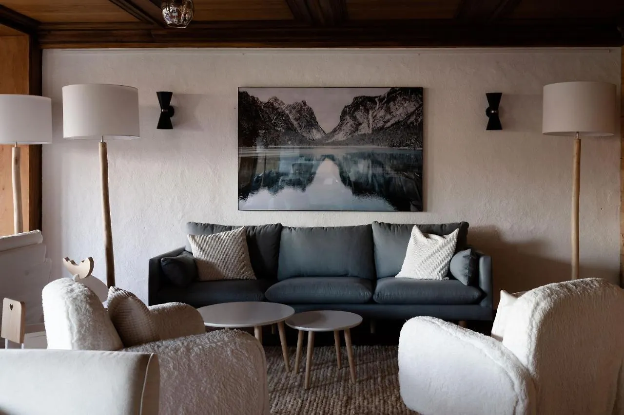 Hotel Les Roches Fleuries Кордон