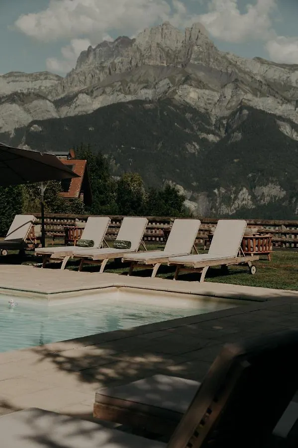 Hotel Les Roches Fleuries Кордон
