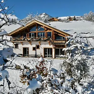 Le De Vincent Chalet