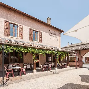 Hotel Le Relais Des Dix Crus - Logis, Corcelles-en-Beaujolais
